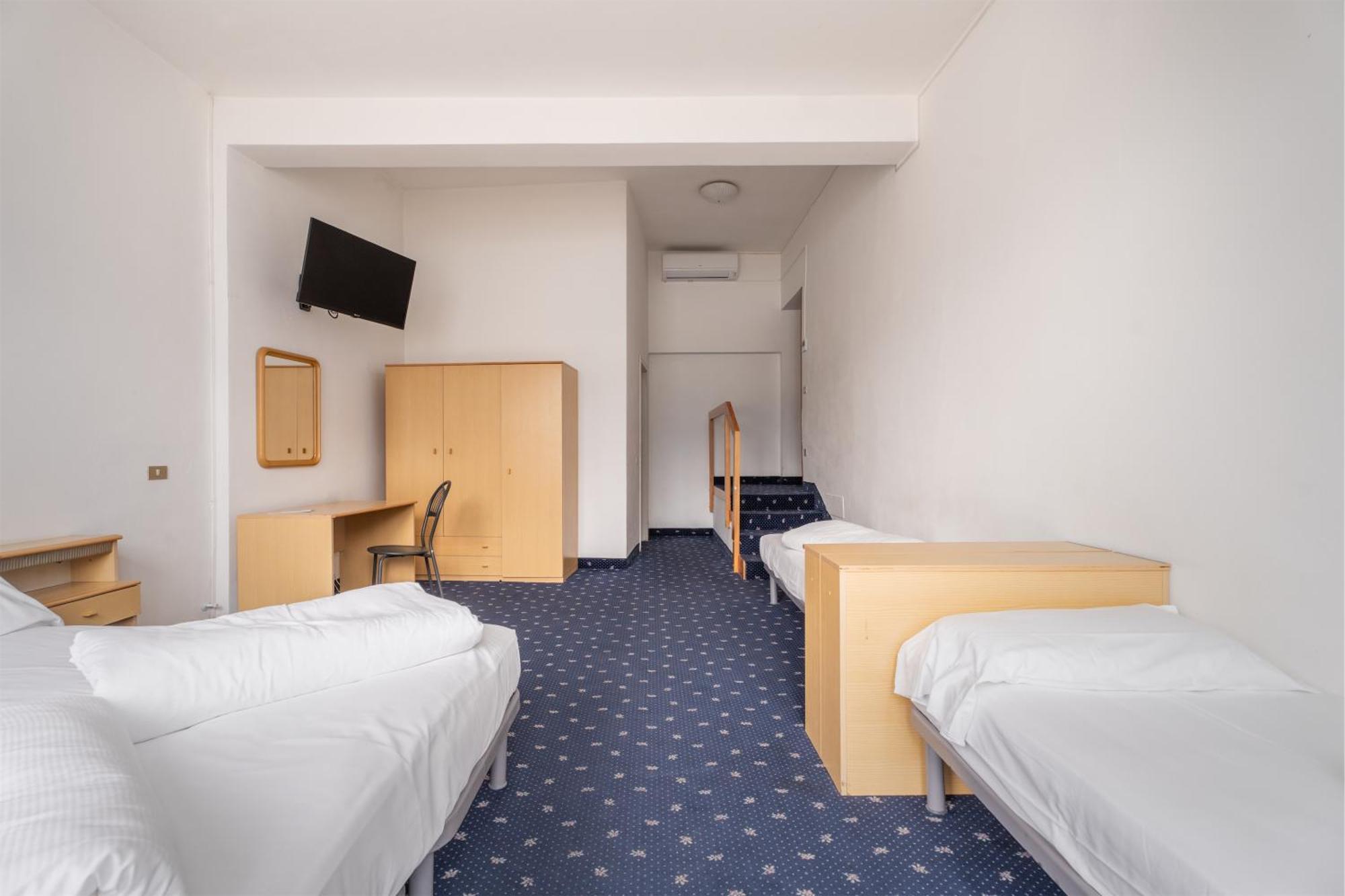 Lake Hotel Ifigenia 토르볼레 외부 사진